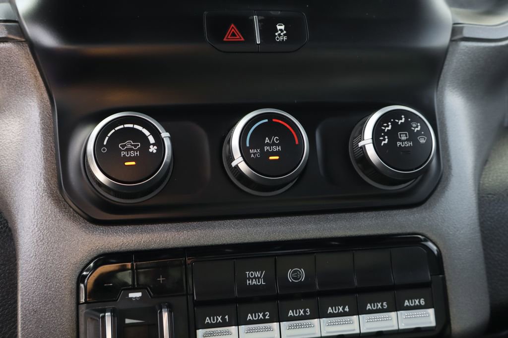 Used 2022 RAM 5500 Tradesman image 30
