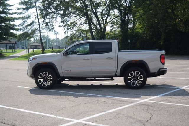 Used 2026 GMC Canyon AT4 w/ Technology Plus Package AWD/4WD image 23