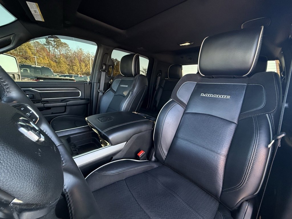 Used 2024 RAM 3500 Laramie w/ Night Edition image 22