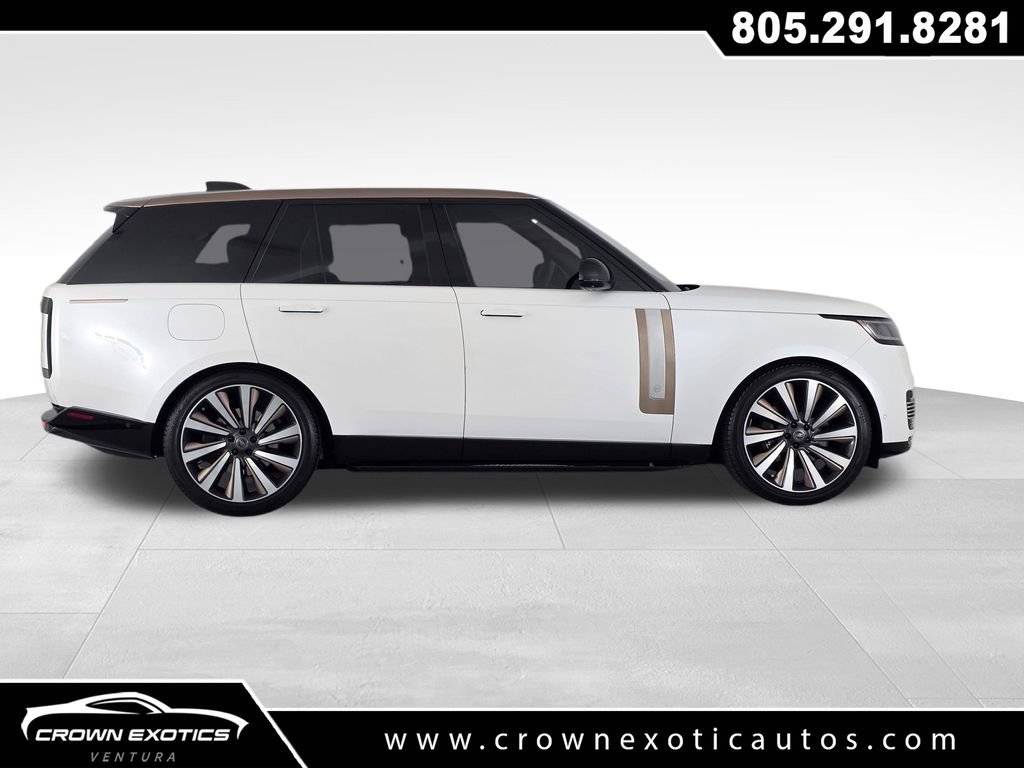 Used 2023 Land Rover Range Rover SV AWD/4WD image 8