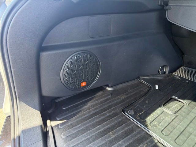 Used 2023 Toyota RAV4 XSE w/ Weather Package AWD/4WD image 10
