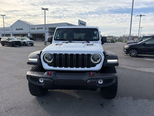 Used 2025 Jeep Wrangler Unlimited Rubicon AWD/4WD image 2