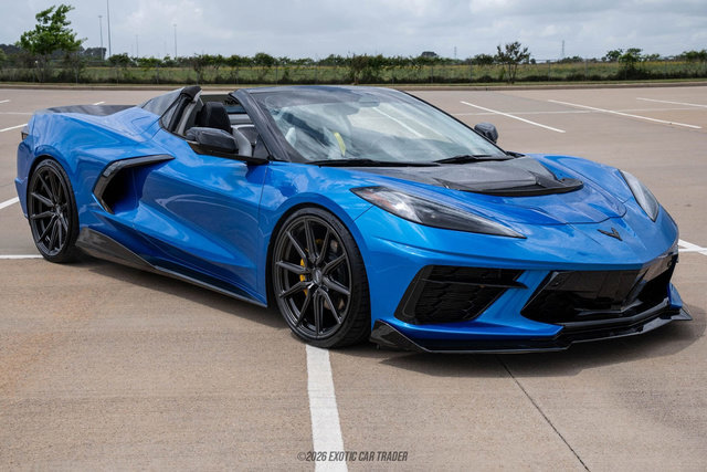 Used 2024 Chevrolet Corvette Stingray Premium Conv w/ Stealth Interior Trim Package RWD image 12