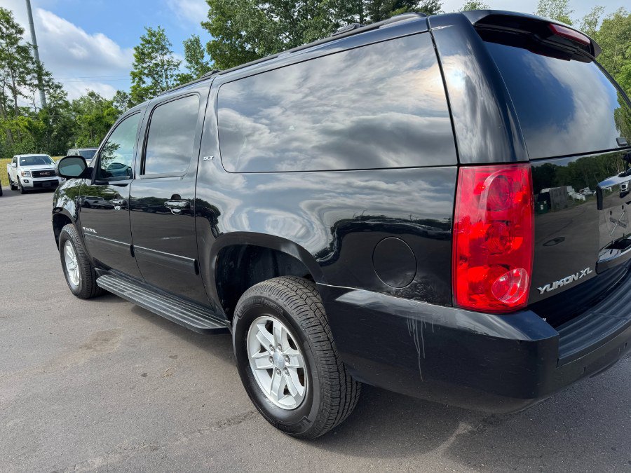 Used 2013 GMC Yukon XL SLT w/ SLT-2 Equipment Package AWD/4WD image 10