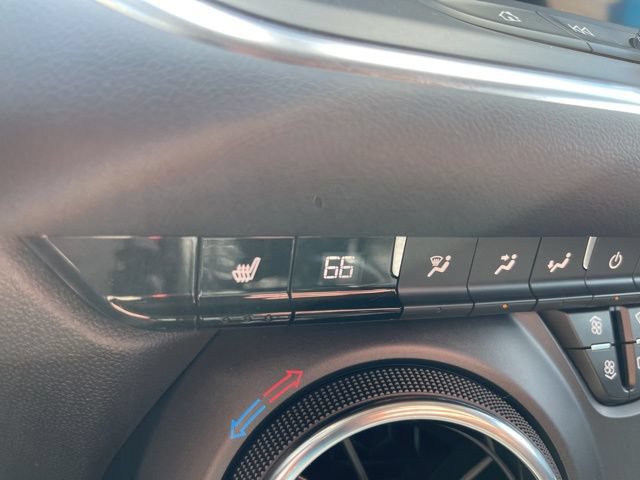 Used 2024 Chevrolet Blazer LT w/ Convenience Package FWD image 8