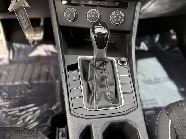 Used 2023 Volkswagen Jetta Sport FWD image 22