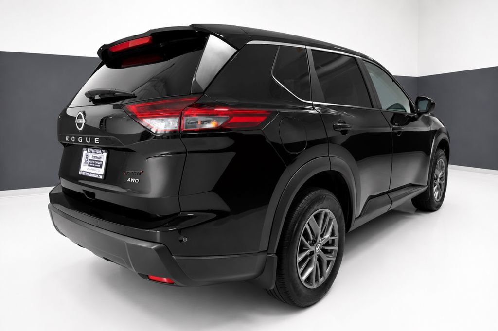 Certified 2025 Nissan Rogue S AWD/4WD image 8