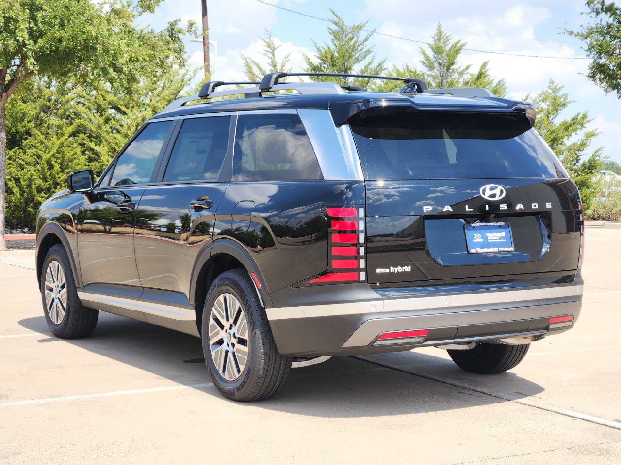 New 2027 Hyundai Palisade SEL Premium FWD image 3
