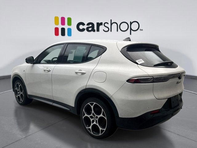 Used 2024 Alfa Romeo Tonale Ti w/ Premium Interior Package AWD/4WD image 3