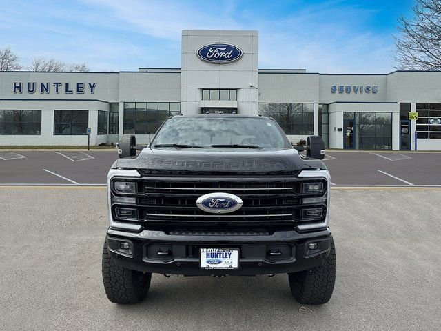 Used 2025 Ford F250 Platinum image 3