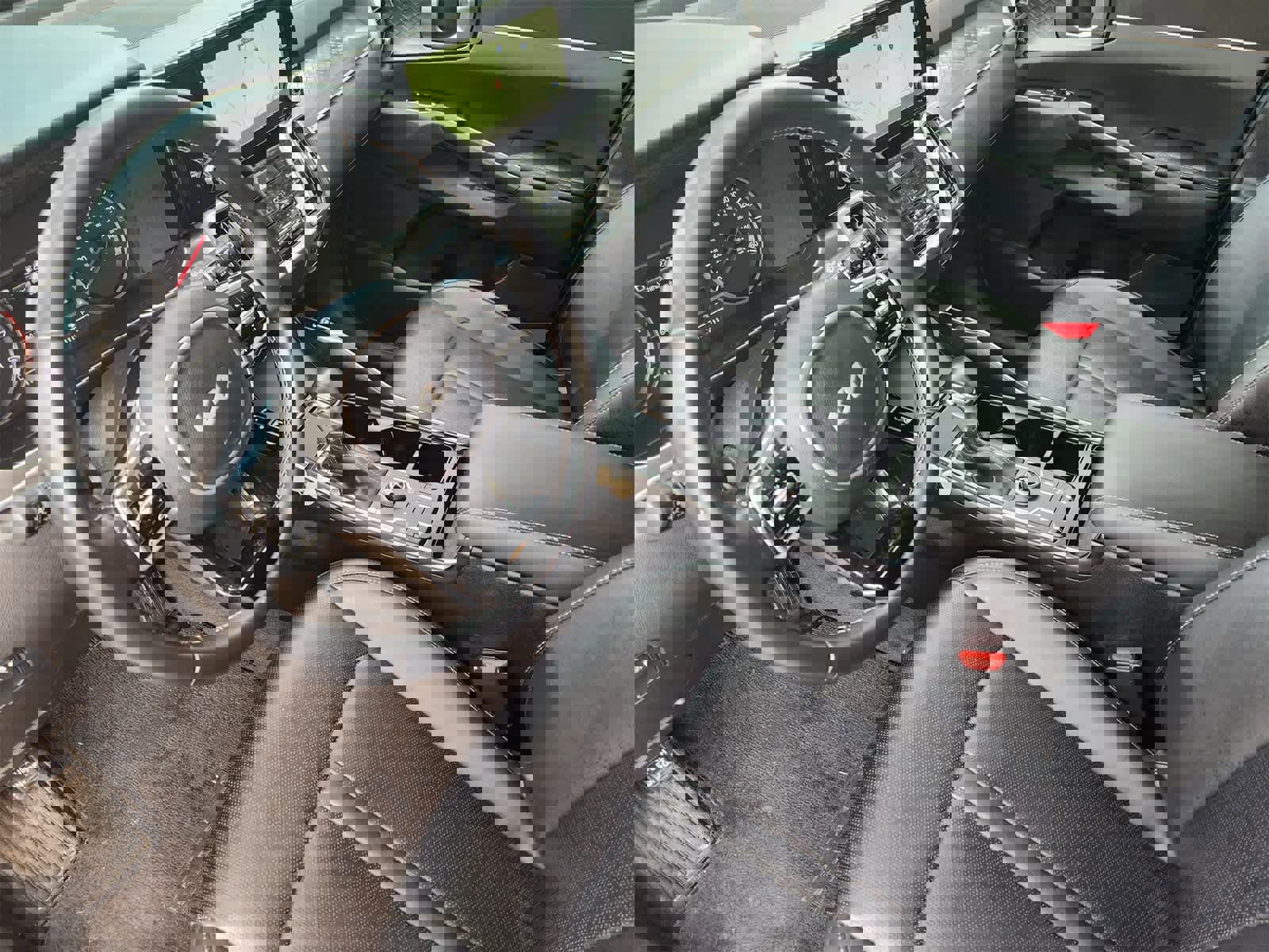 Certified 2022 Kia Sorento S image 2