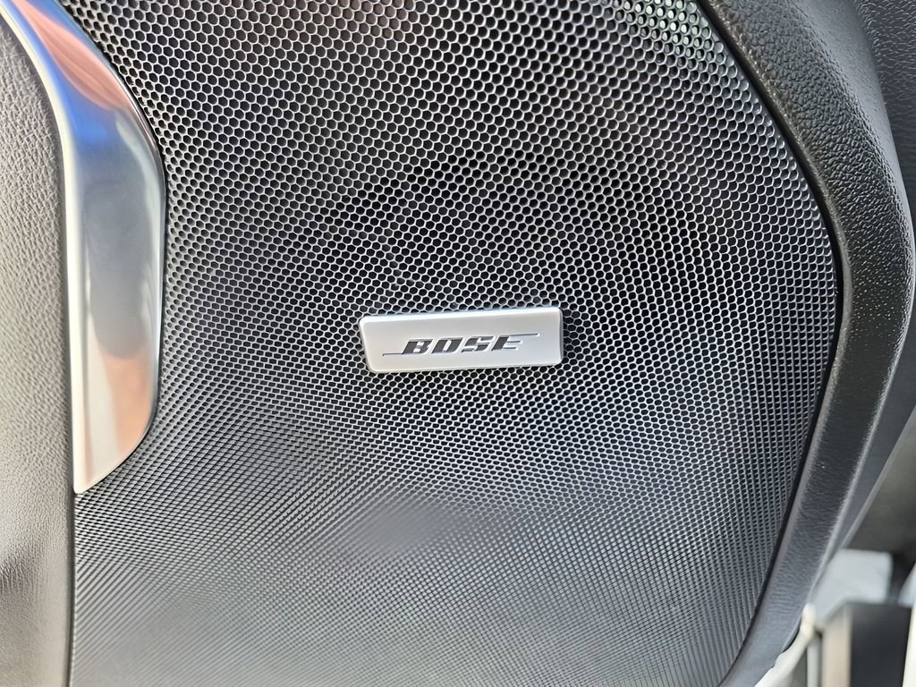 Used 2023 Chevrolet Suburban RST w/ Luxury Package image 29