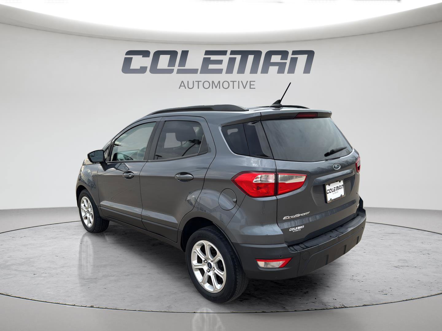 Used 2020 Ford EcoSport SE image 3