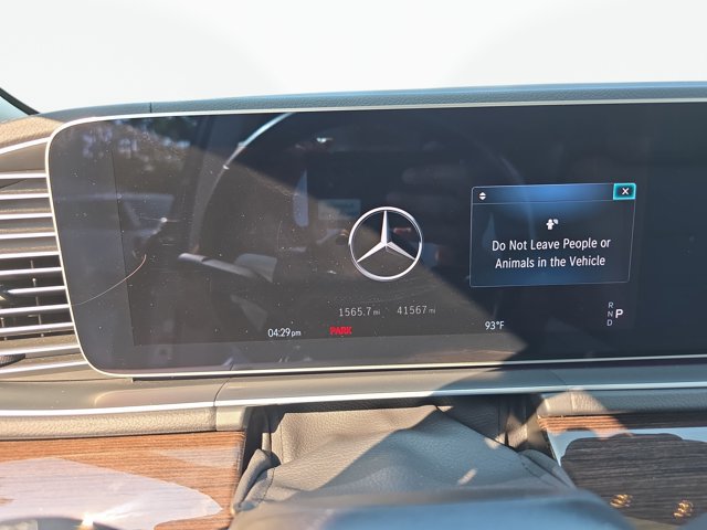 Used 2024 Mercedes-Benz GLE 450e 4MATIC image 21