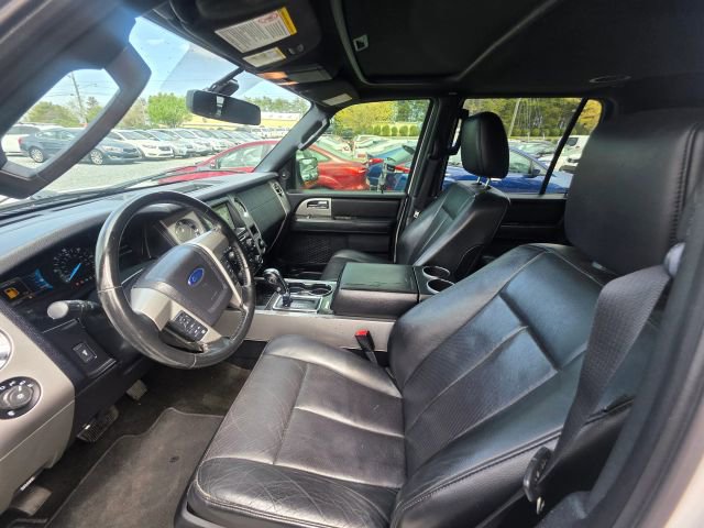 Used 2016 Ford Expedition Limited AWD/4WD image 12