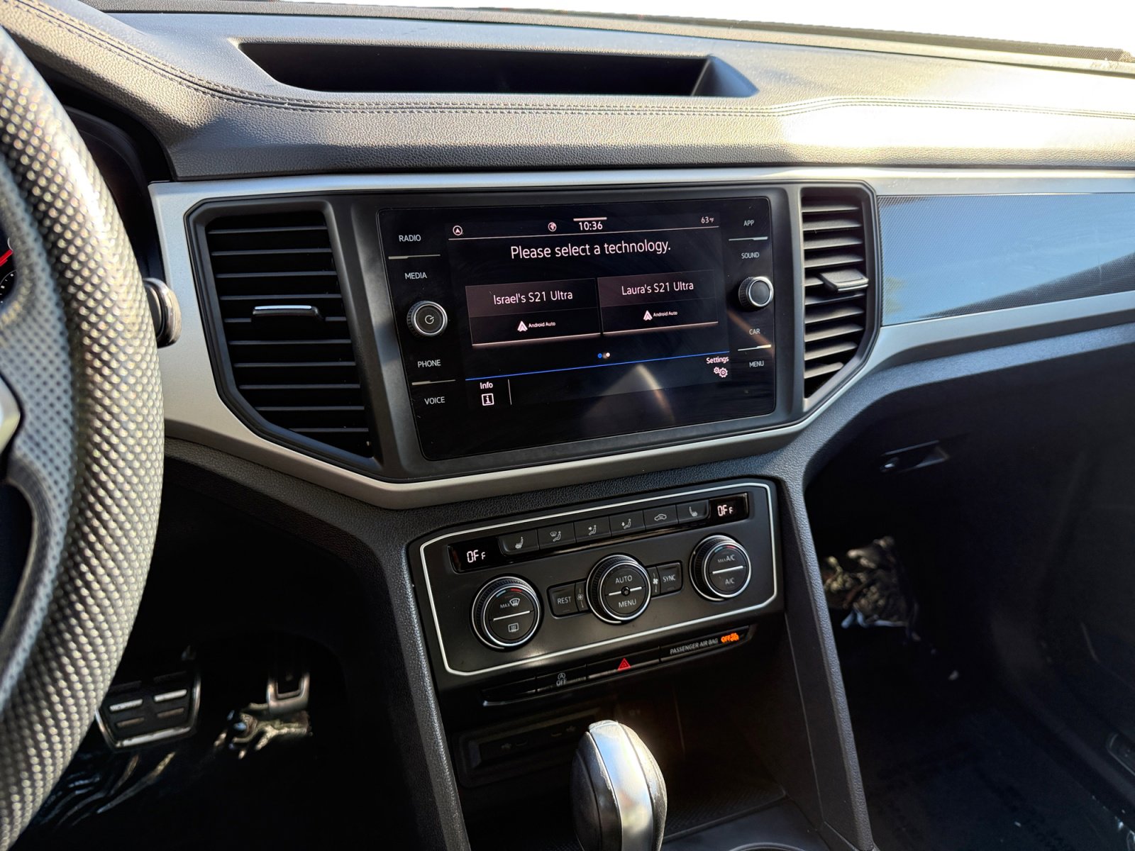 Used 2021 Volkswagen Atlas SE w/ Panoramic Sunroof Package image 12