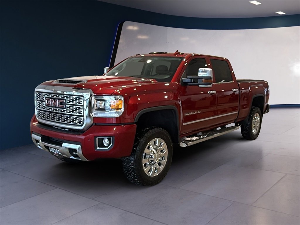 Used 2019 GMC Sierra 2500 Denali w/ Duramax Plus Package image 3