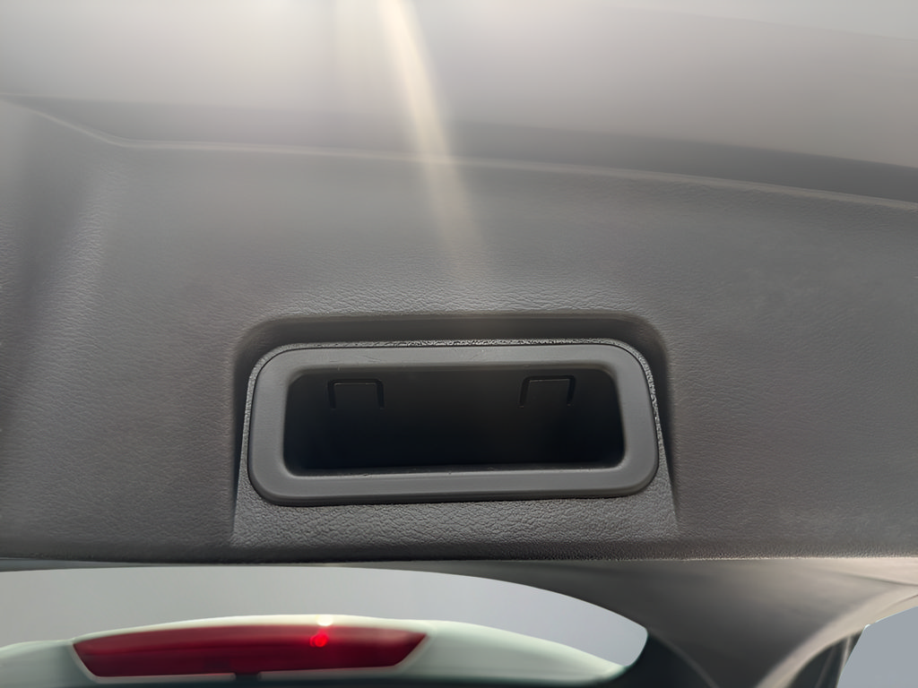 Used 2023 Nissan Rogue SV FWD image 13