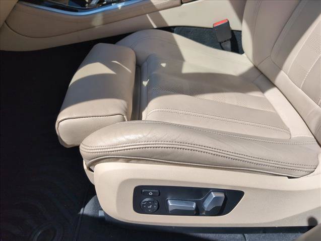 Used 2021 BMW X5 sDrive40i w/ Premium Package 2 RWD image 11