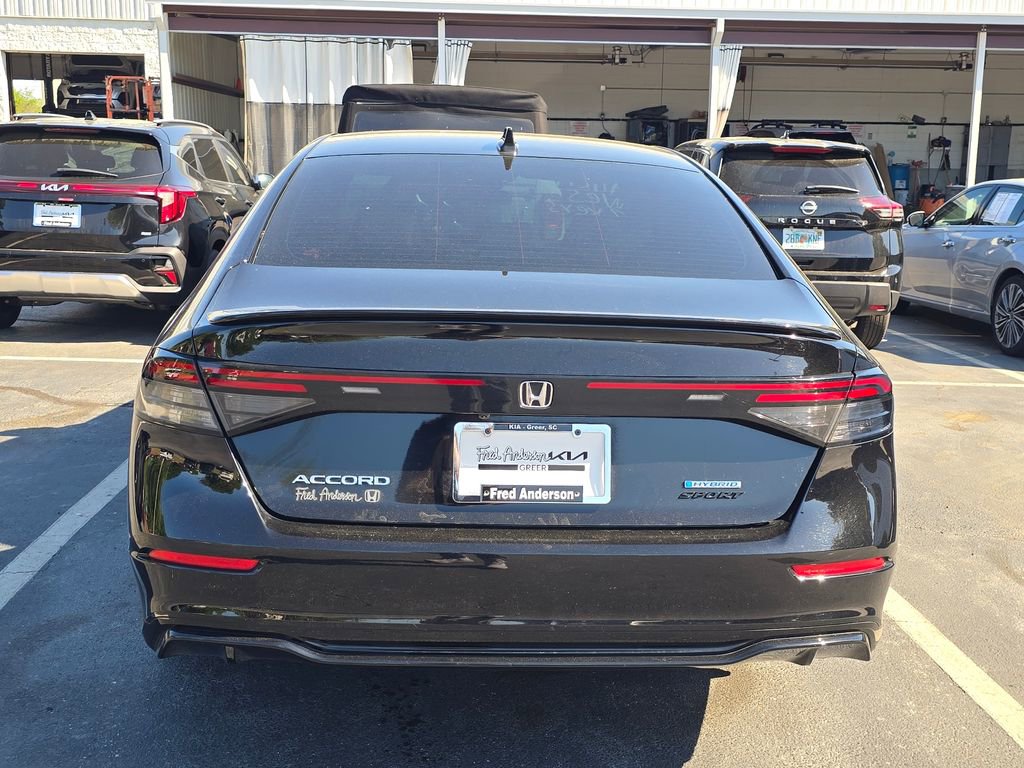 Used 2023 Honda Accord Sport image 3