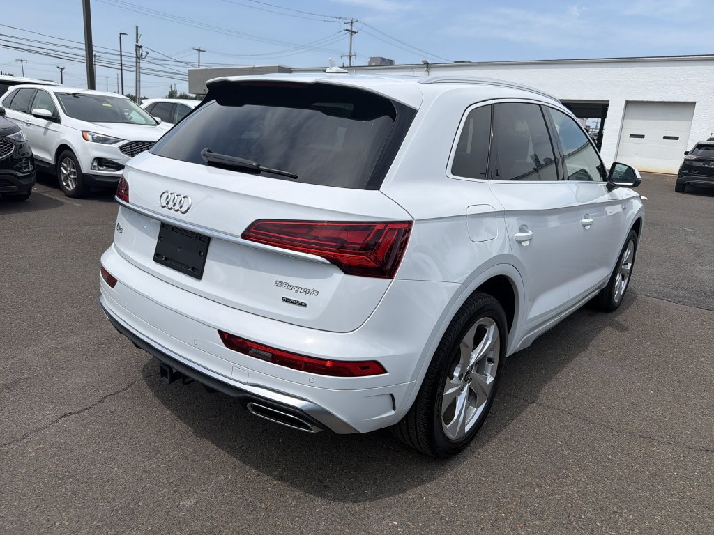 Used 2023 Audi Q5 2.0T Premium Plus w/ Premium Plus Package AWD/4WD image 5