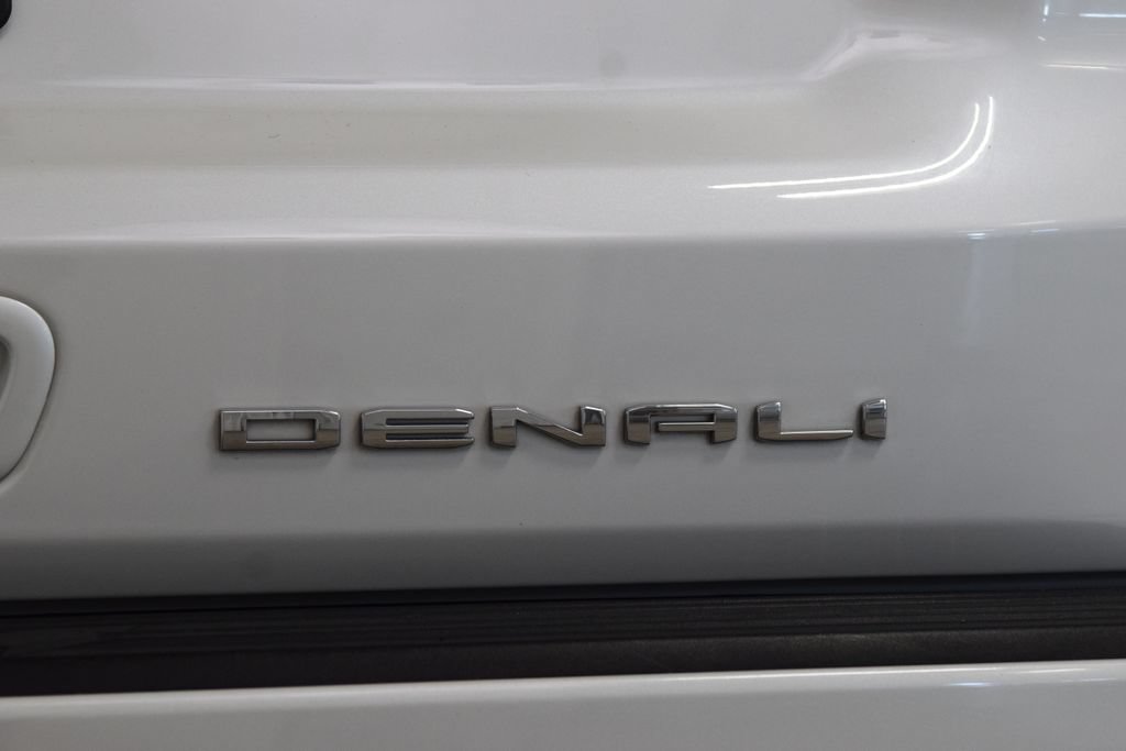 Used 2024 GMC Yukon XL Denali AWD/4WD image 23