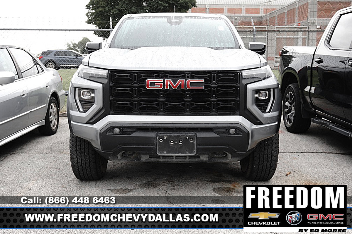Used 2024 GMC Canyon Elevation w/ Convenience Package RWD image 2