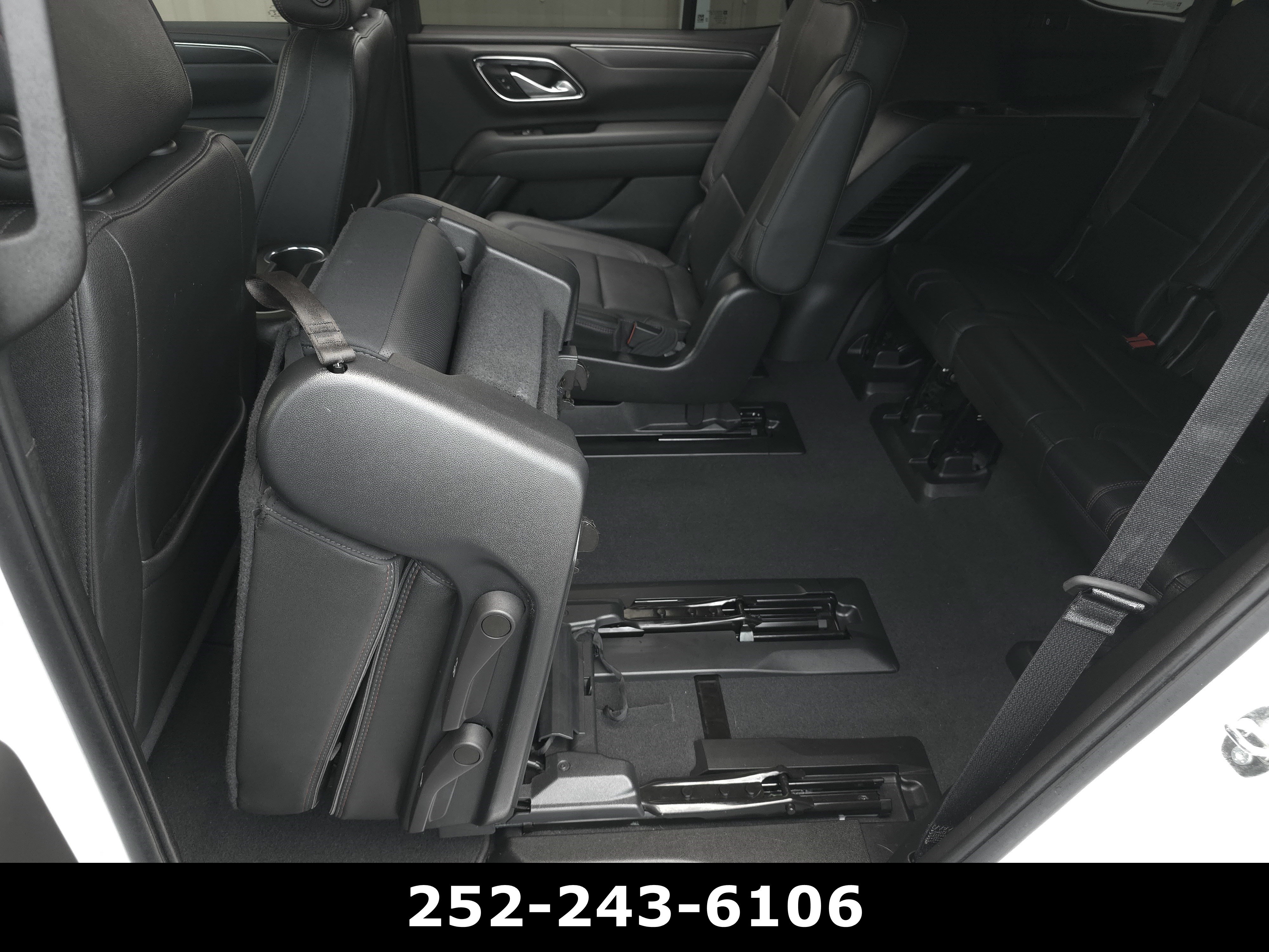 Used 2022 Chevrolet Tahoe RST w/ Luxury Package AWD/4WD image 29