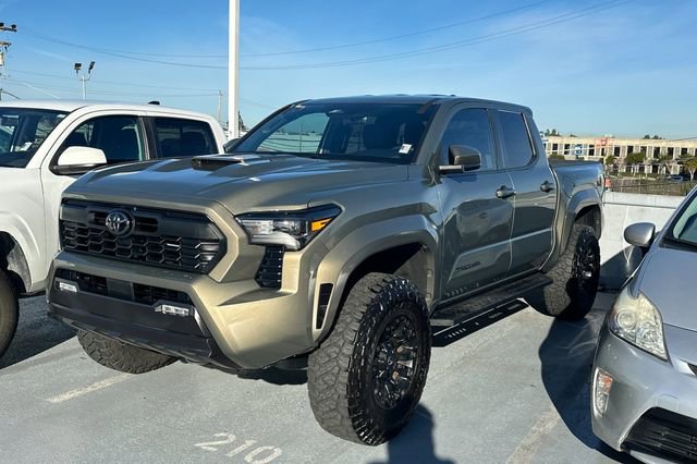 Used 2025 Toyota Tacoma TRD Sport