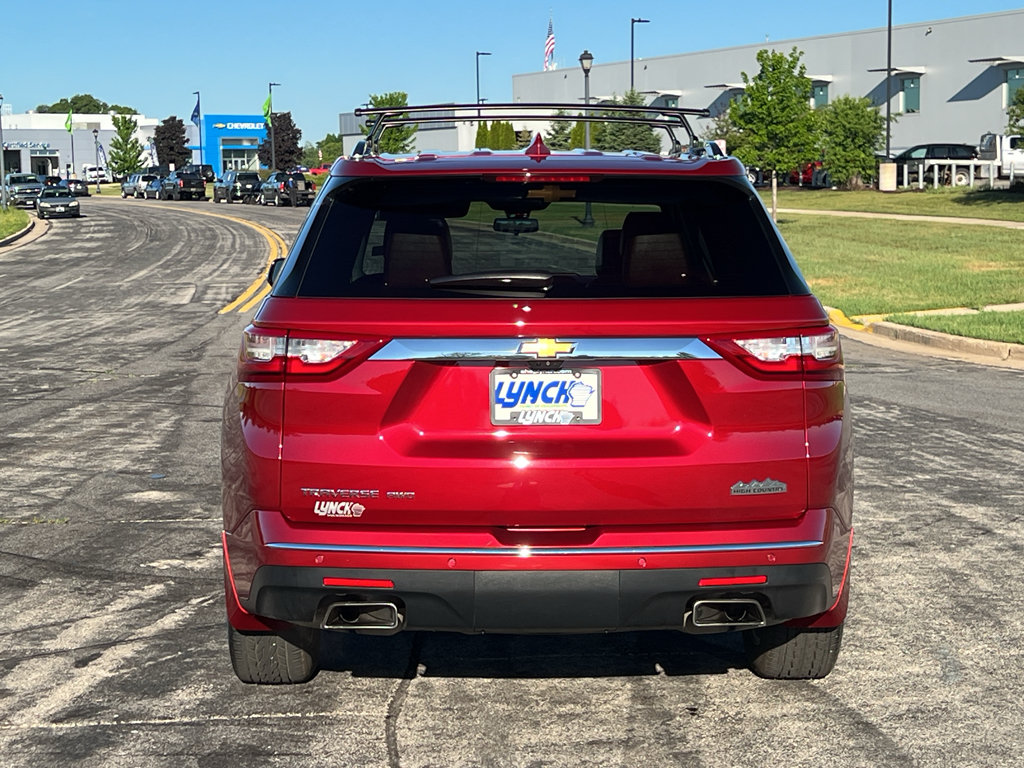 Used 2019 Chevrolet Traverse High Country w/ LPO, Cargo Package AWD/4WD image 3