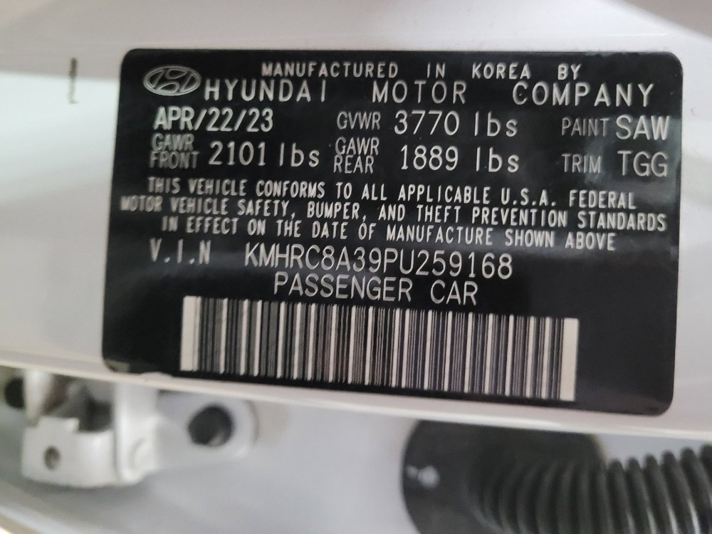 Used 2023 Hyundai Venue SEL image 33