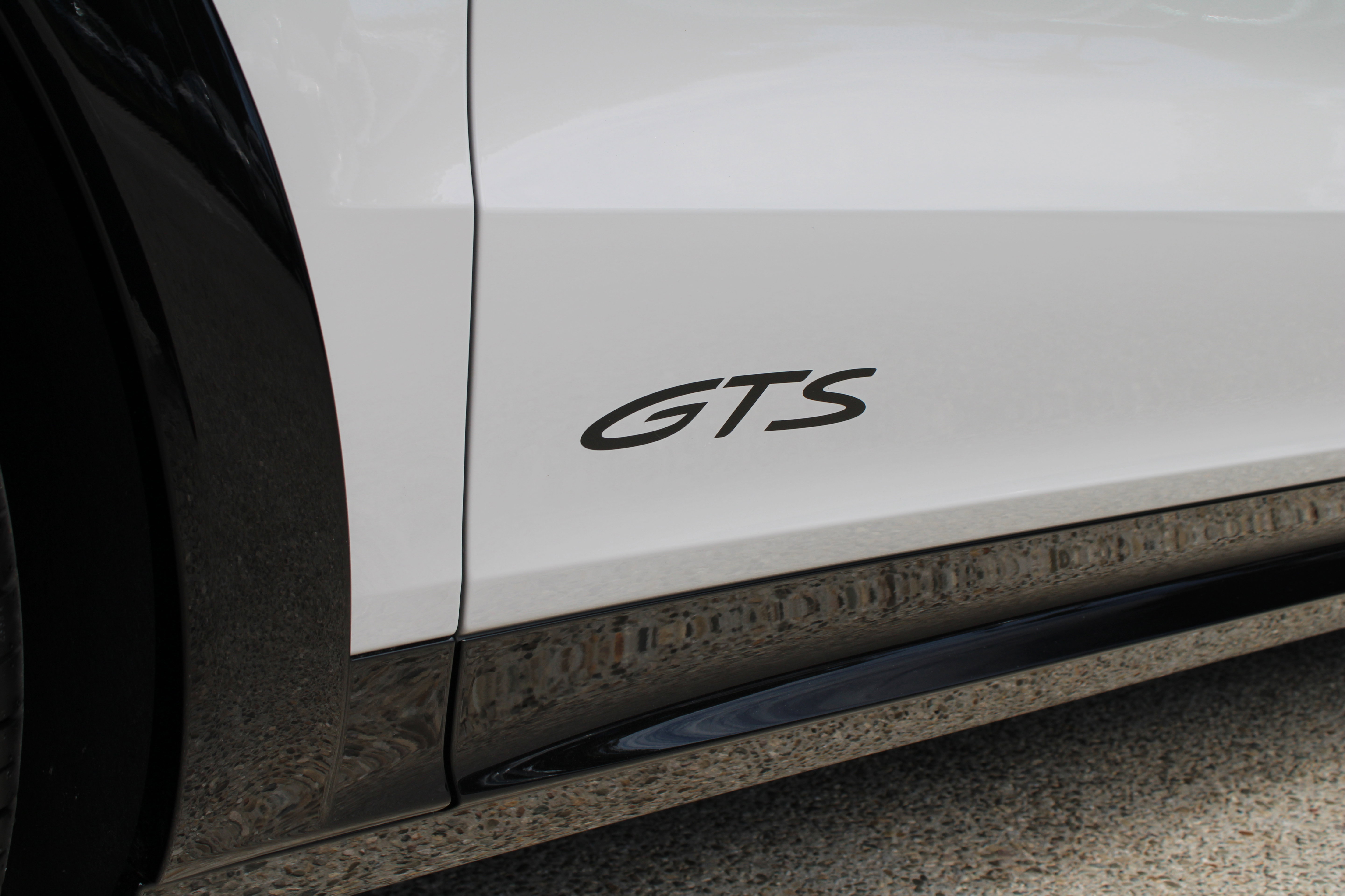 New 2026 Porsche Cayenne GTS image 14