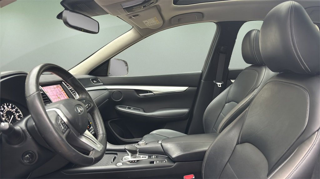 Used 2019 INFINITI QX50 Essential w/ Premium Heat Package image 13