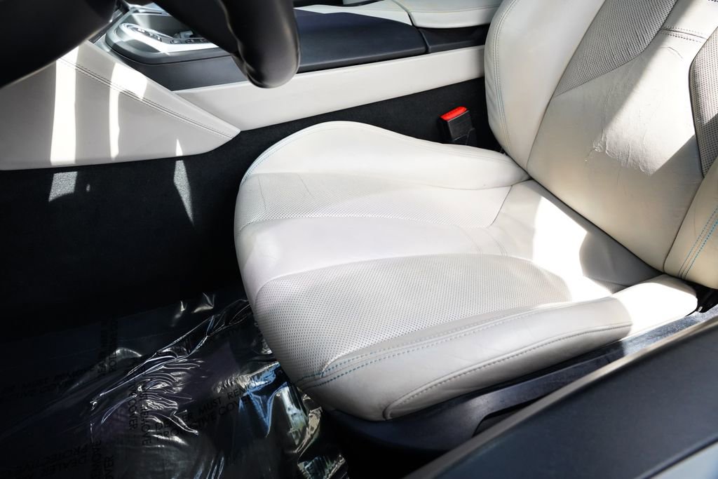 Used 2015 BMW i8 image 13