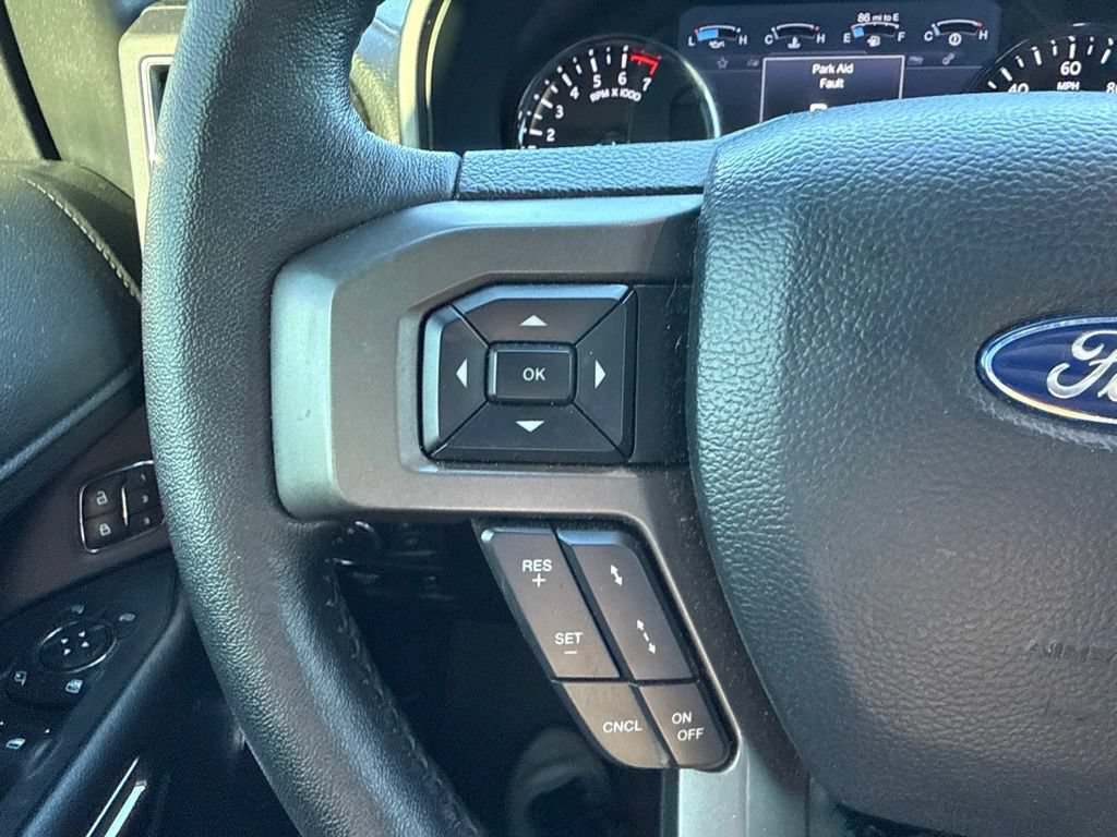 Used 2019 Ford Expedition XLT w/ Equipment Group 202A AWD/4WD image 19
