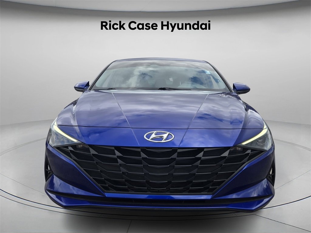 Certified 2023 Hyundai Elantra SEL image 5