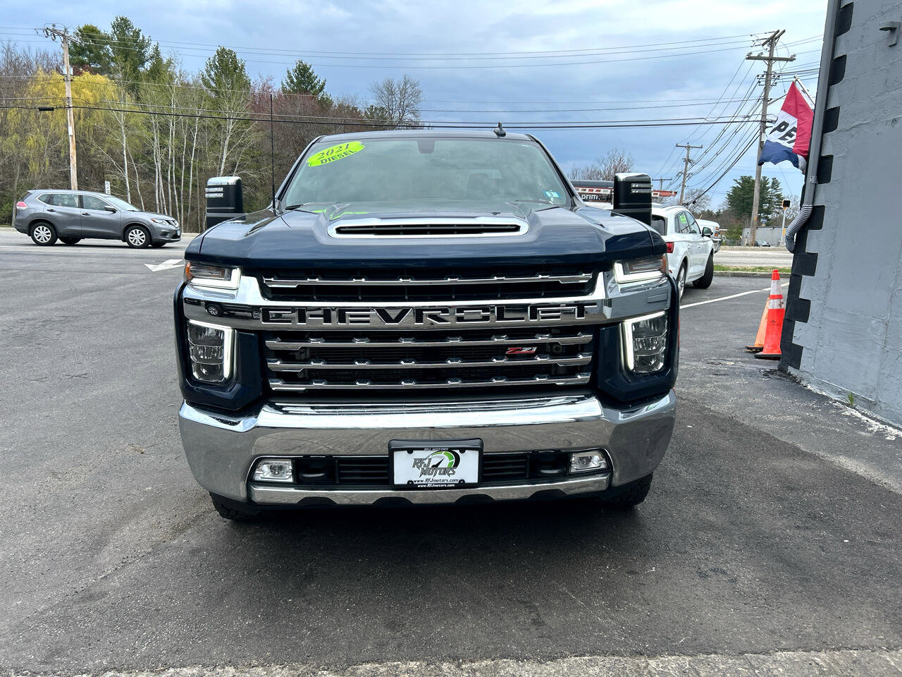 Used 2021 Chevrolet Silverado 2500 LTZ image 3