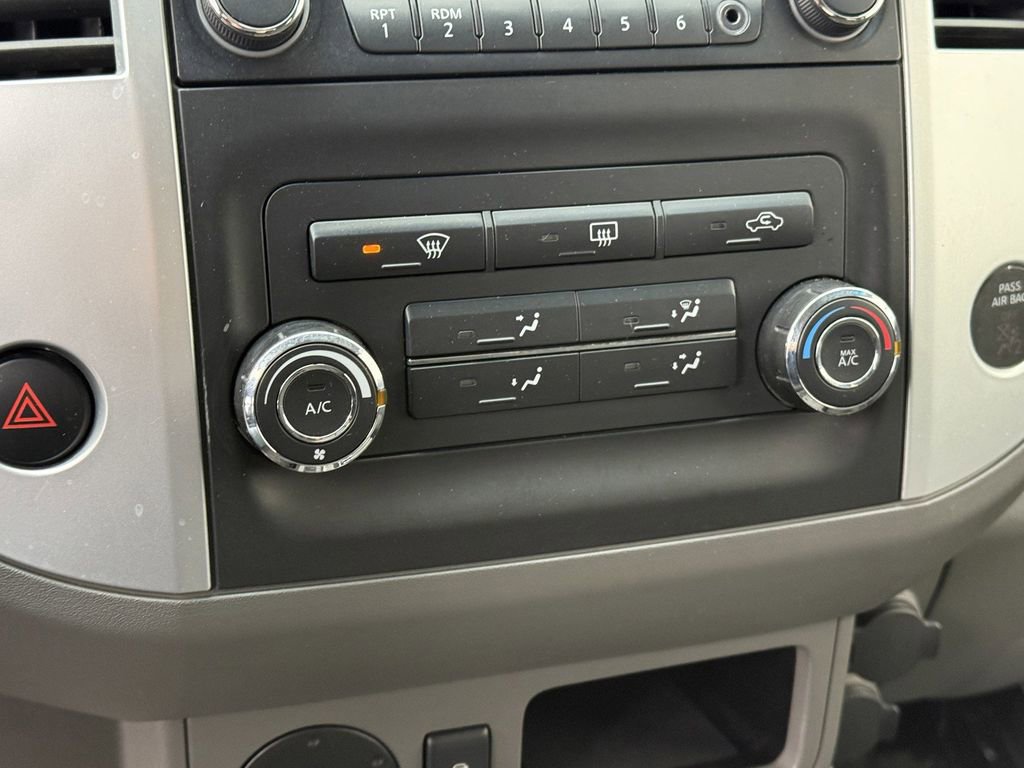 Used 2013 Nissan Frontier Desert Runner image 23