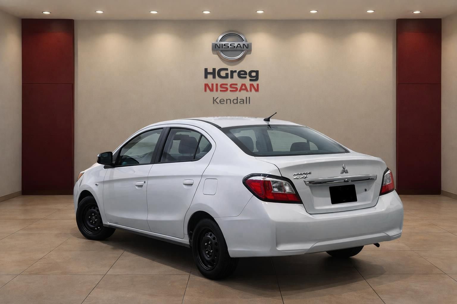 Used 2024 Mitsubishi Mirage G4 LE FWD image 2