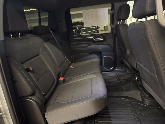 Used 2026 GMC Sierra 2500 SLE w/ Preferred Package AWD/4WD image 25