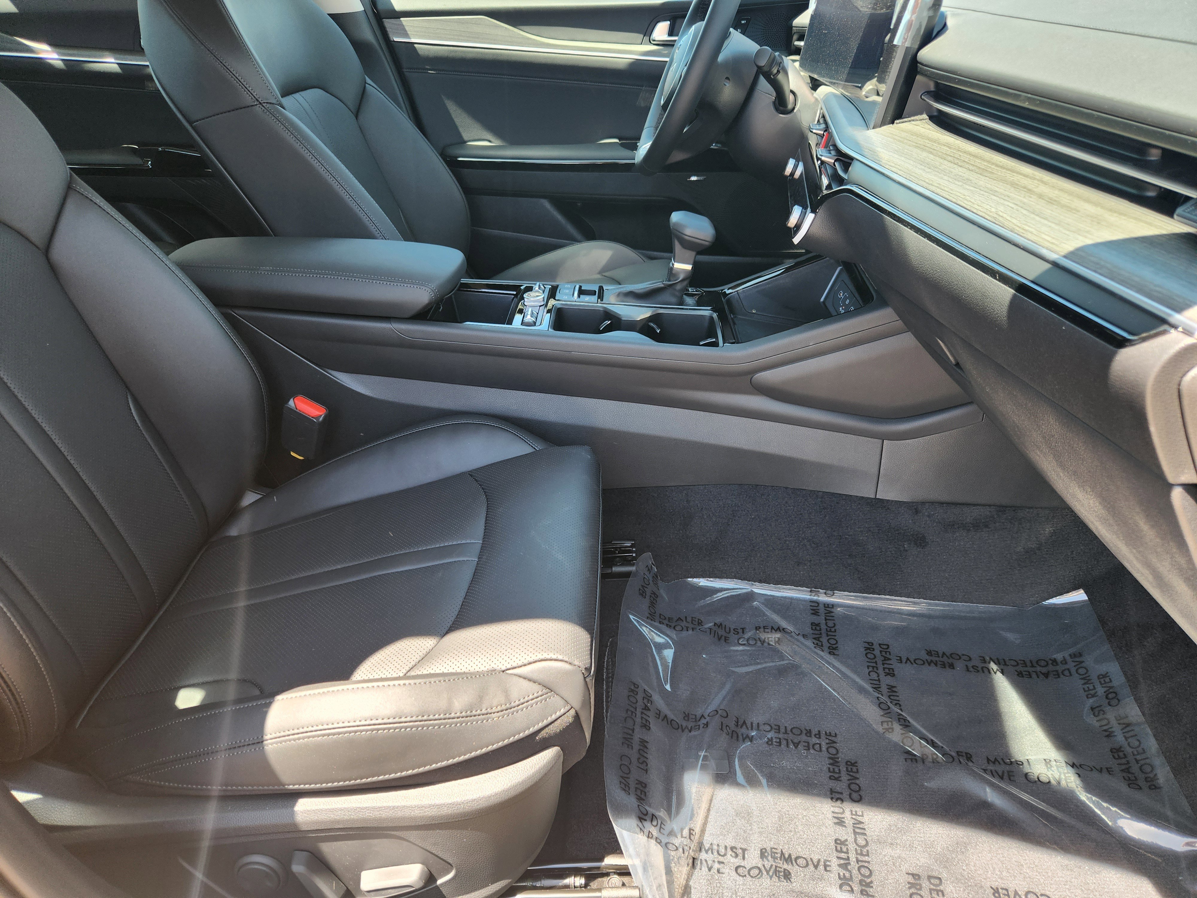 New 2025 Kia K5 EX image 15