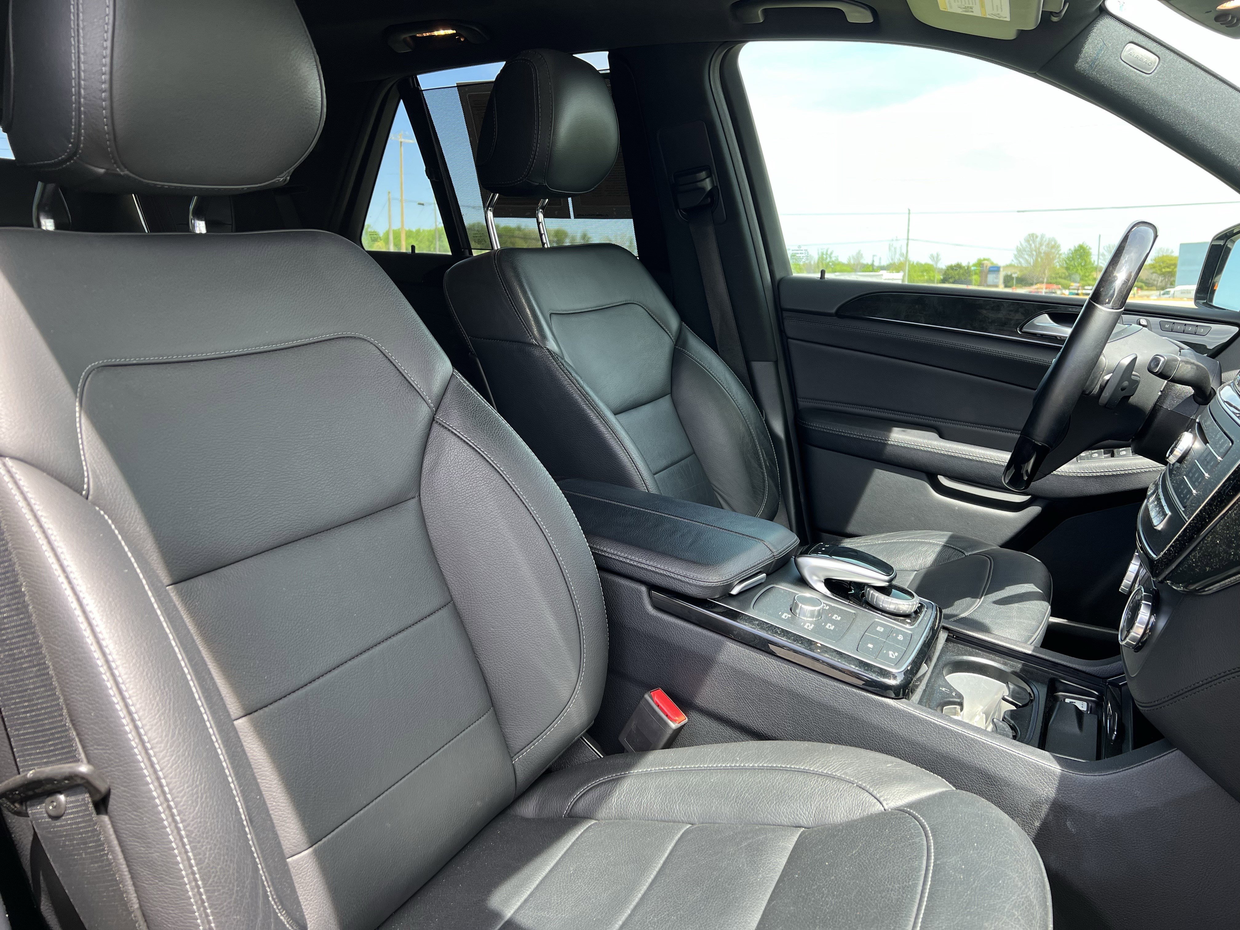 Used 2018 Mercedes-Benz GLE 43 AMG 4MATIC image 35