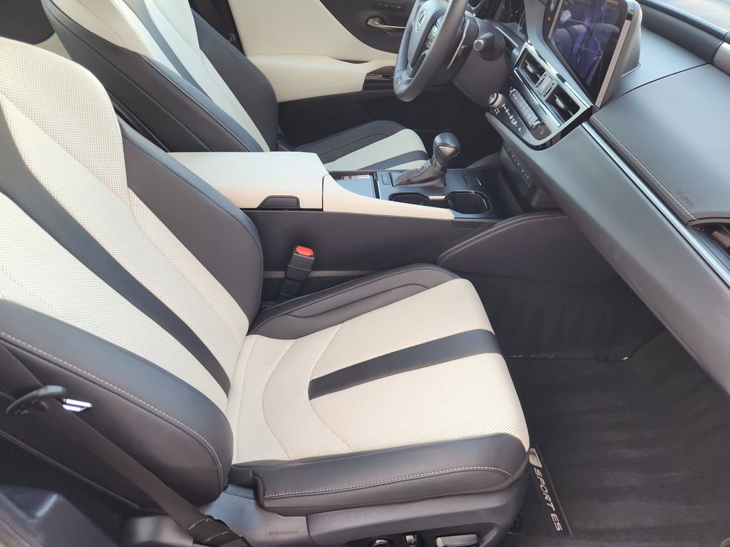 Certified 2023 Lexus ES 350 F Sport w/ Accessory Package (Z2) image 14
