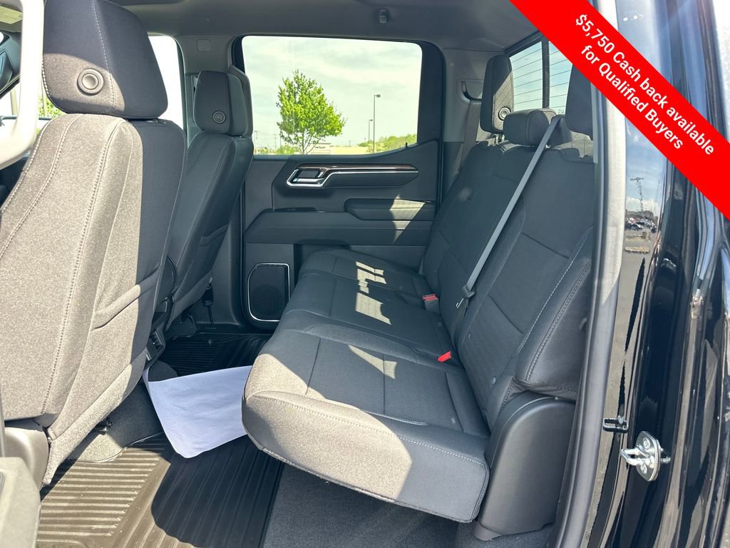 New 2026 Chevrolet Silverado 1500 LT w/ All Star Edition Plus AWD/4WD image 14