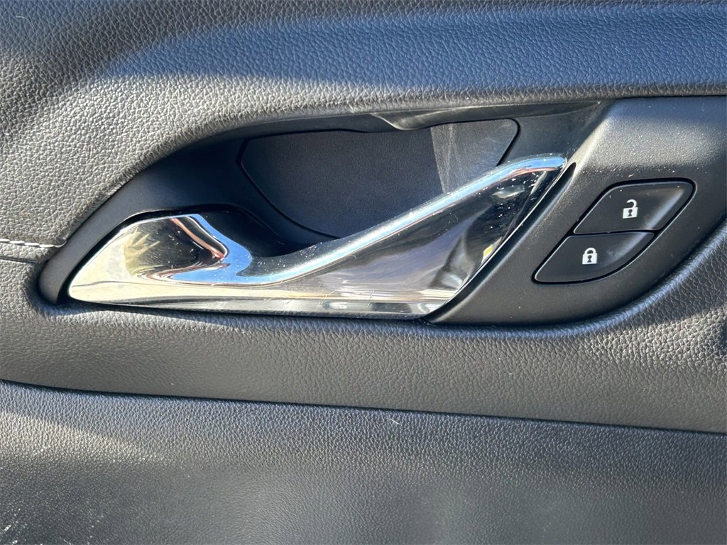 Used 2022 GMC Acadia SLT w/ Elevation Edition image 27