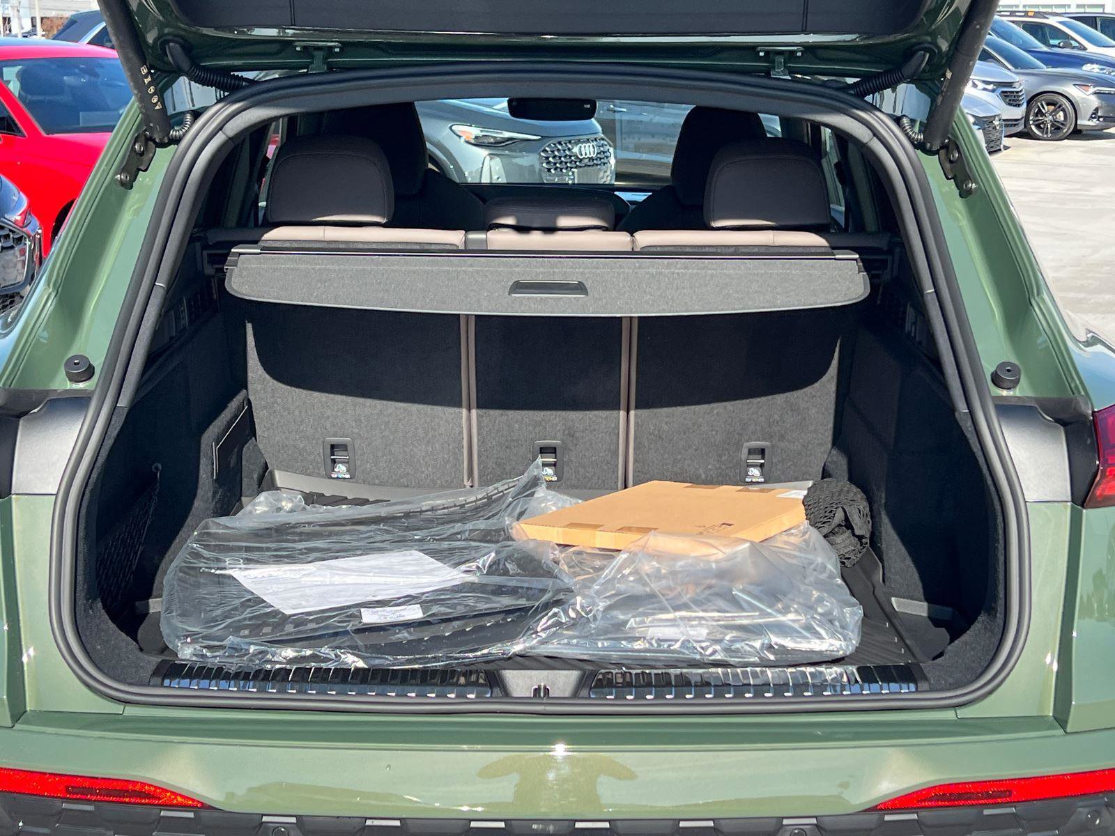 New 2025 Audi Q5 Prestige image 12