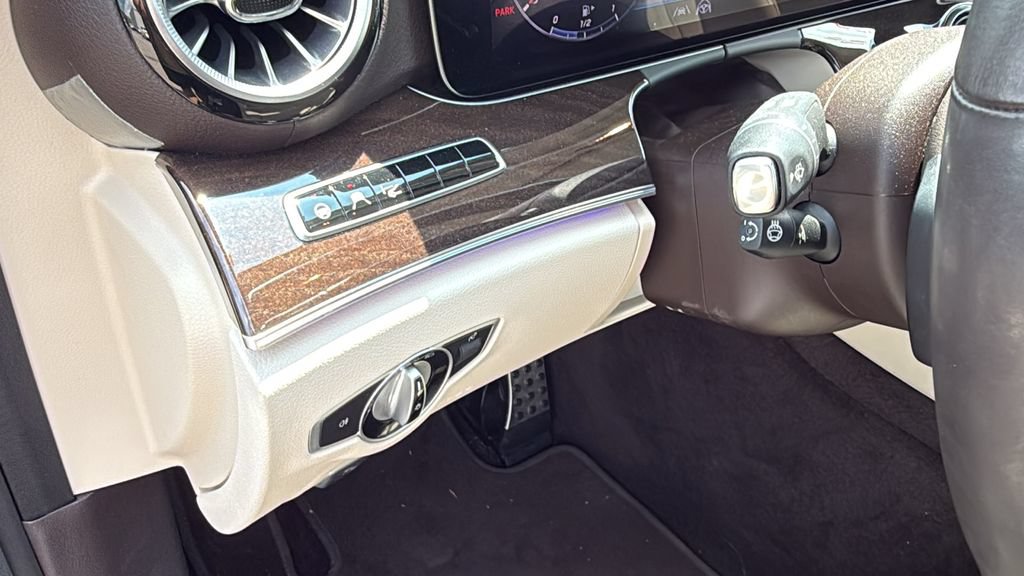 Used 2020 Mercedes-Benz E 450 Cabriolet image 22