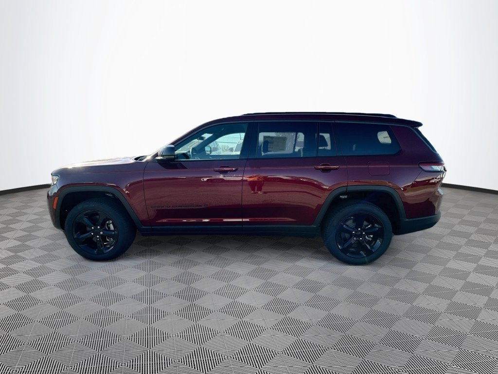 New 2026 Jeep Grand Cherokee L Limited w/ Limited Altitude Package AWD/4WD image 5