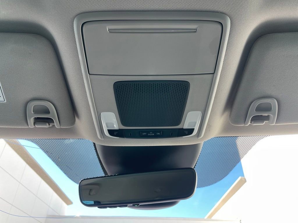 Certified 2025 Honda Pilot EX-L image 16