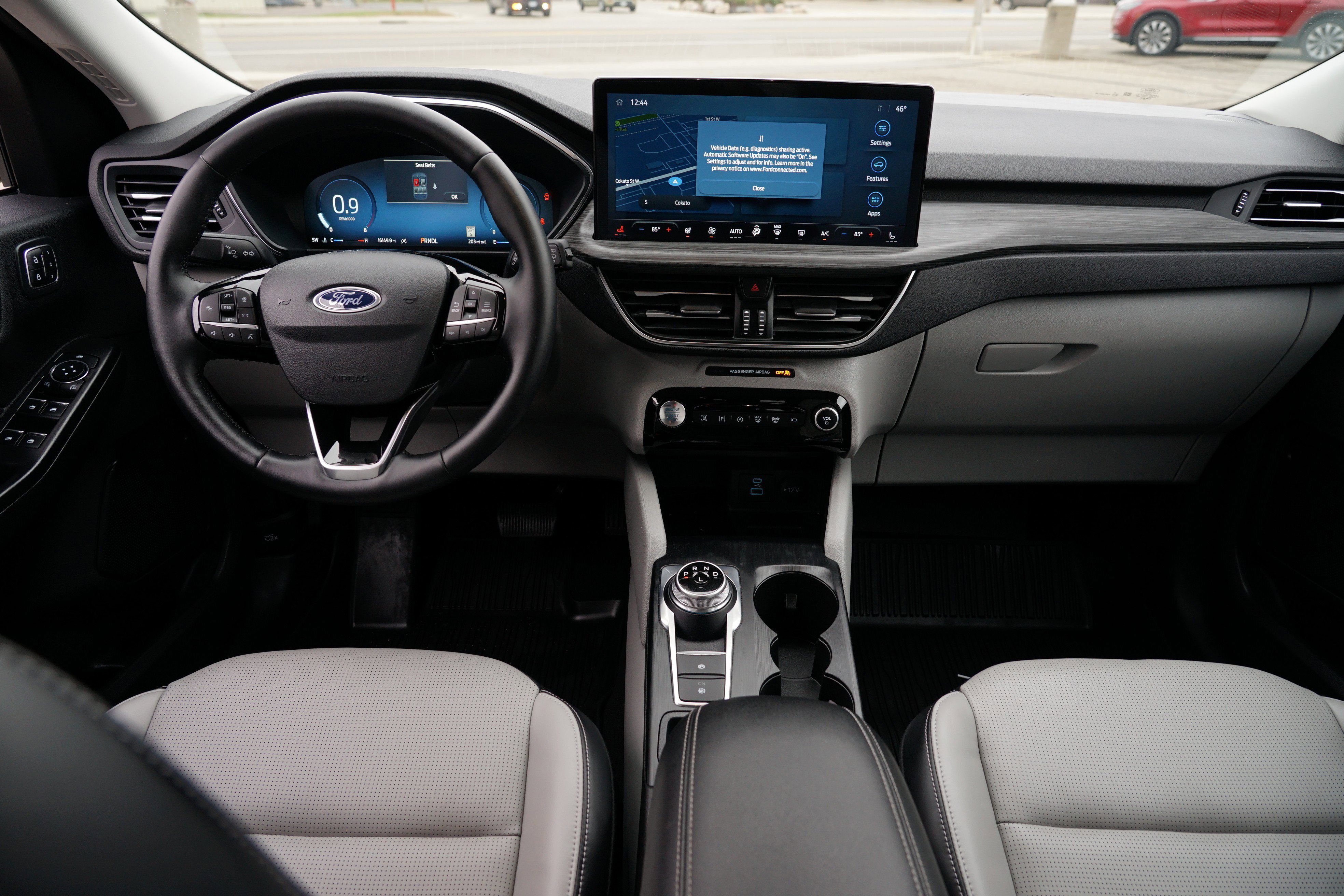 Used 2023 Ford Escape Platinum image 28